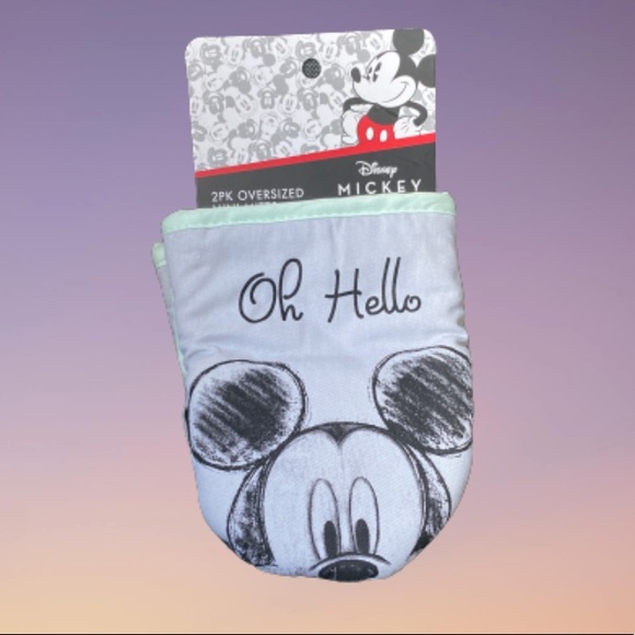 Disney Other - Disney 2pk  Oversized Mini Oven Mitts Mickey Mouse